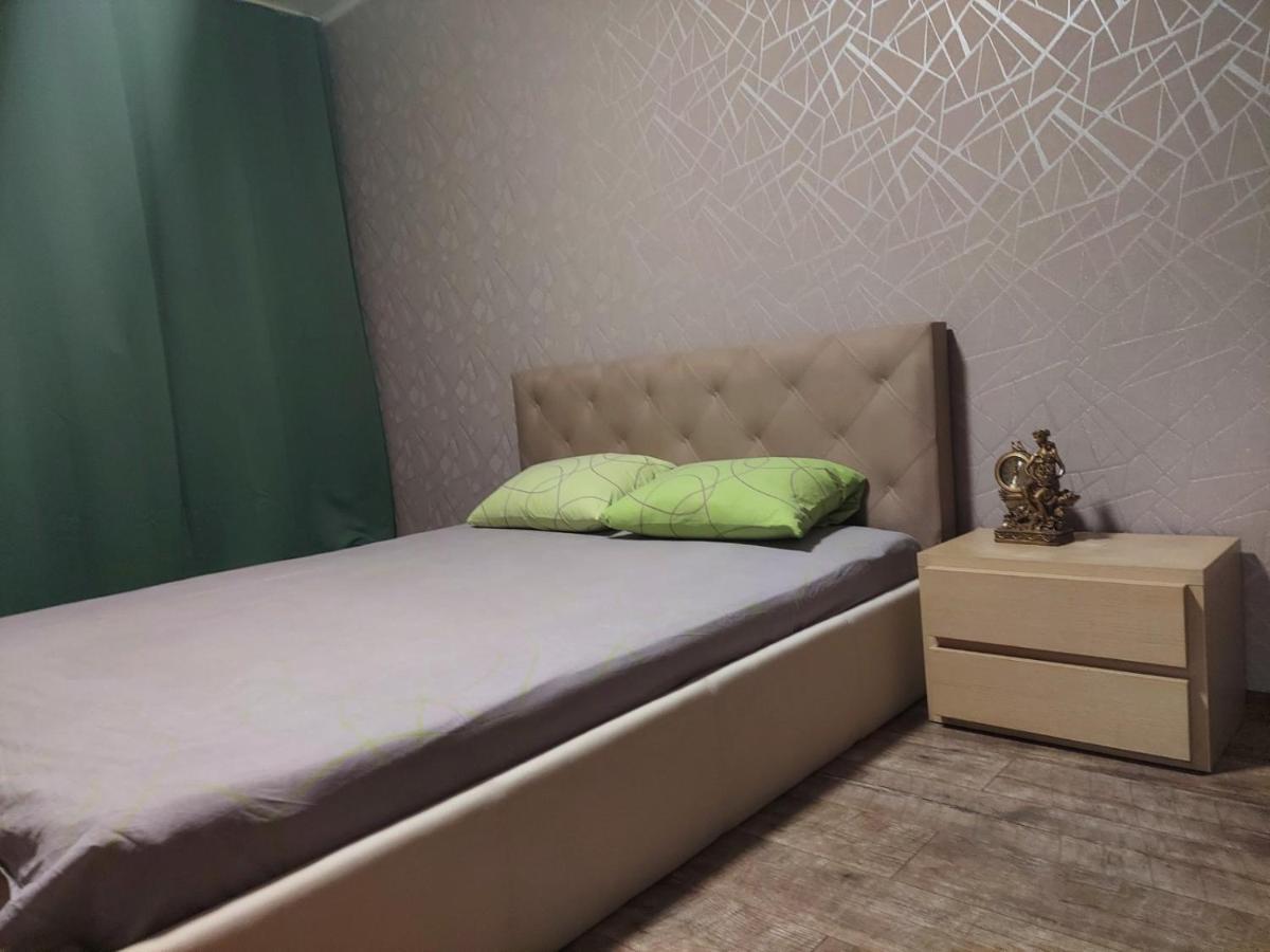 Apartment Sports Palace Просторная Квартира Рядом Дворец Спорта Carcóvia Exterior foto